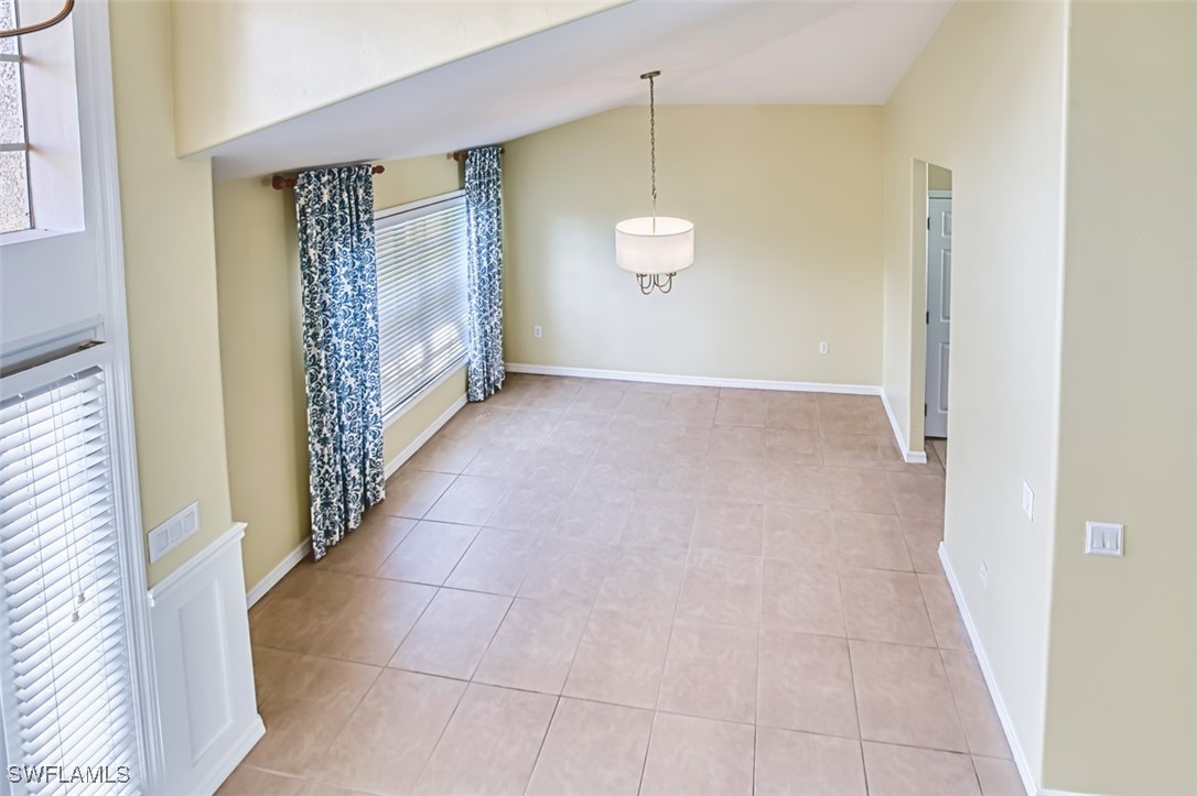 9062 Shadow Glen Way Property Photo 11