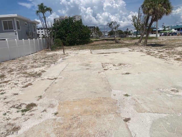 81 Mango St Property Photo 11