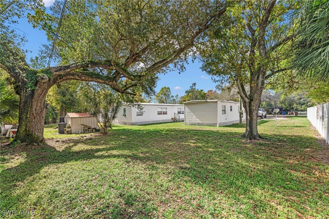 4085-4095-4095 Palm Ln Property Photo 1
