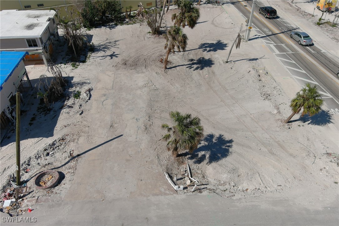 2330-2370 Estero Blvd Property Photo 12
