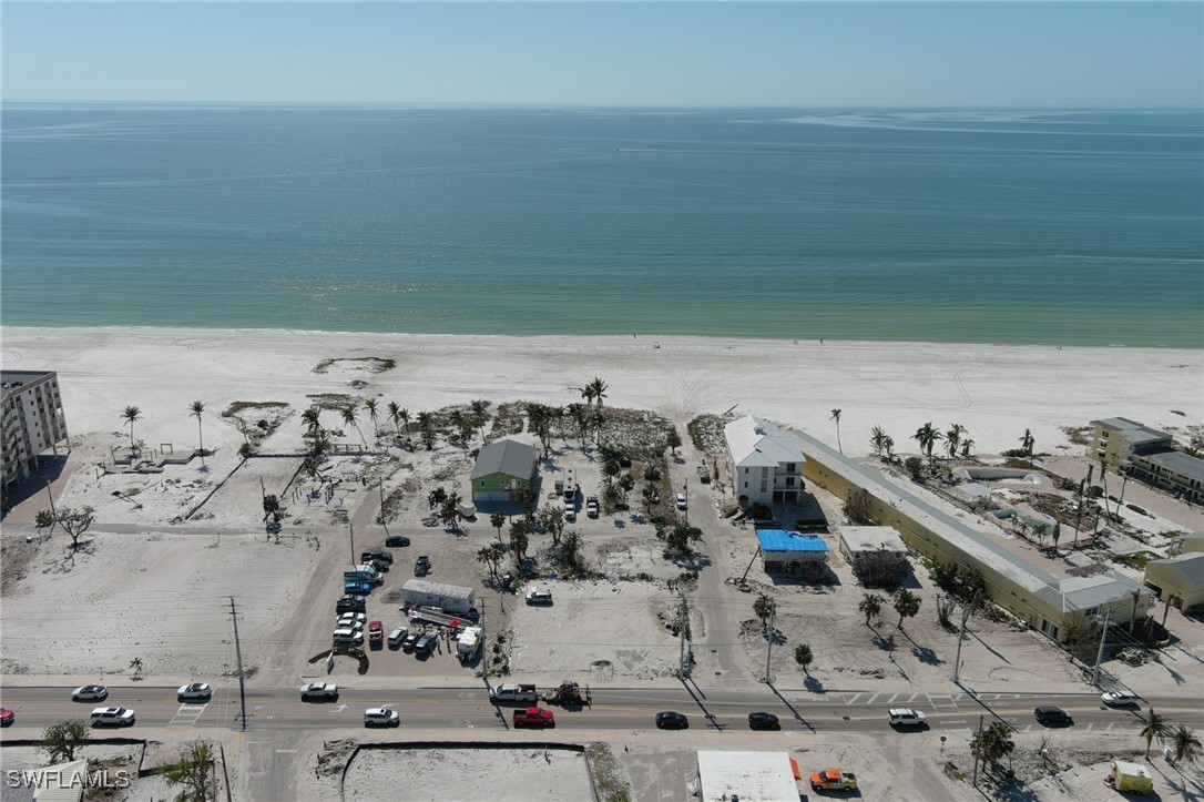 2330-2370 Estero Blvd Property Photo 15