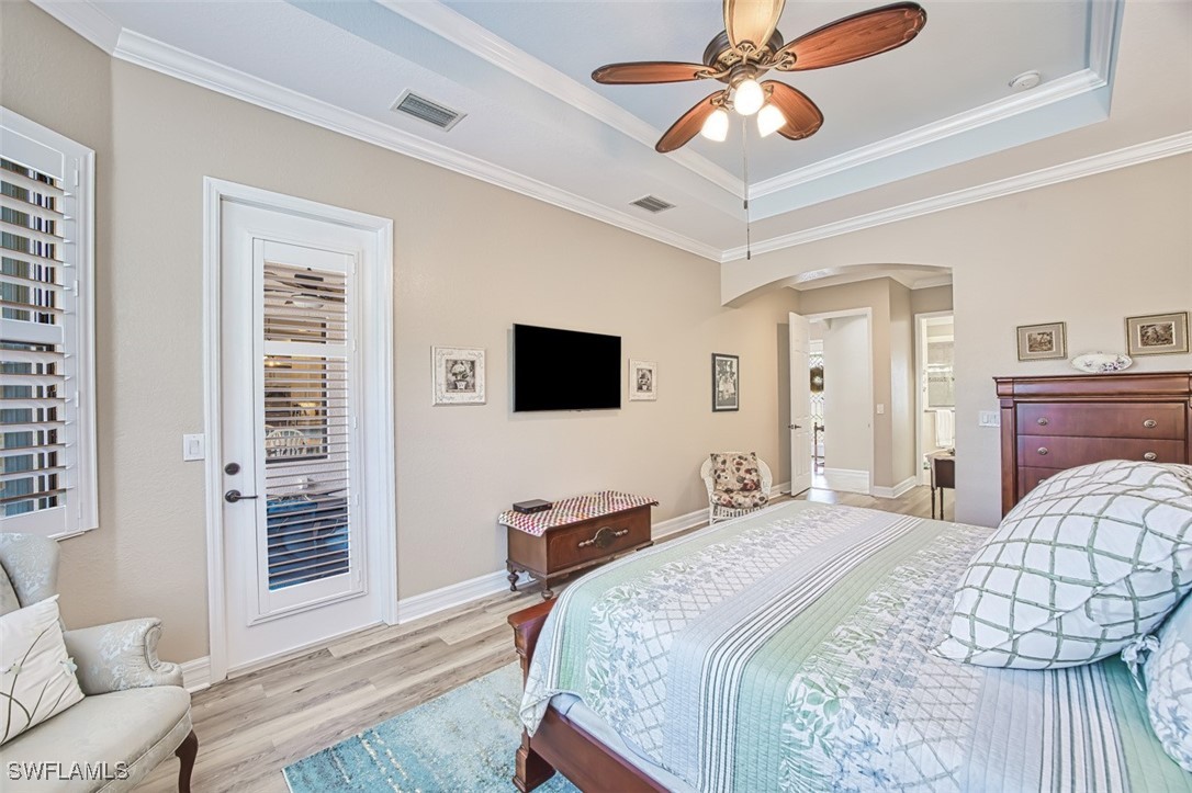 10975 Longwing Dr Property Photo 14