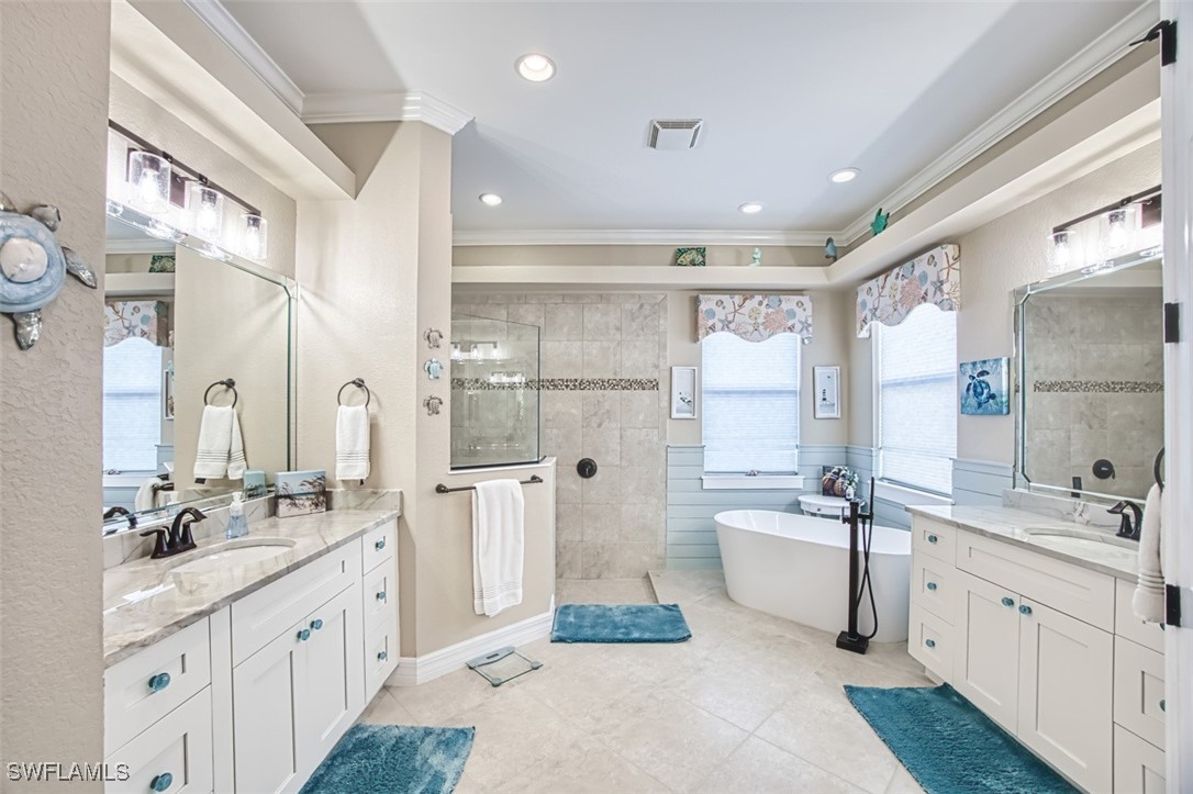 10975 Longwing Dr Property Photo 16