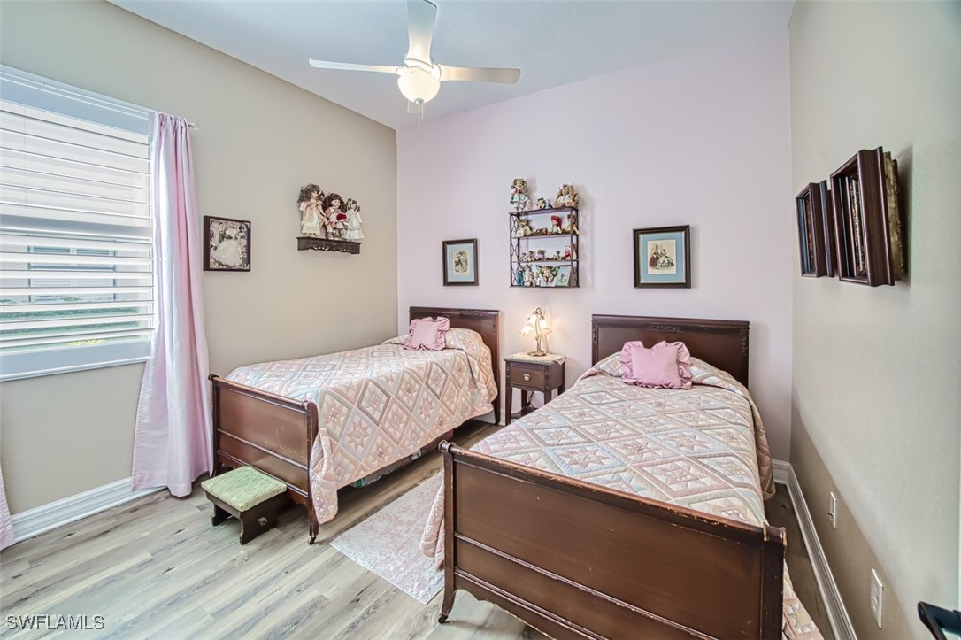 10975 Longwing Dr Property Photo 39