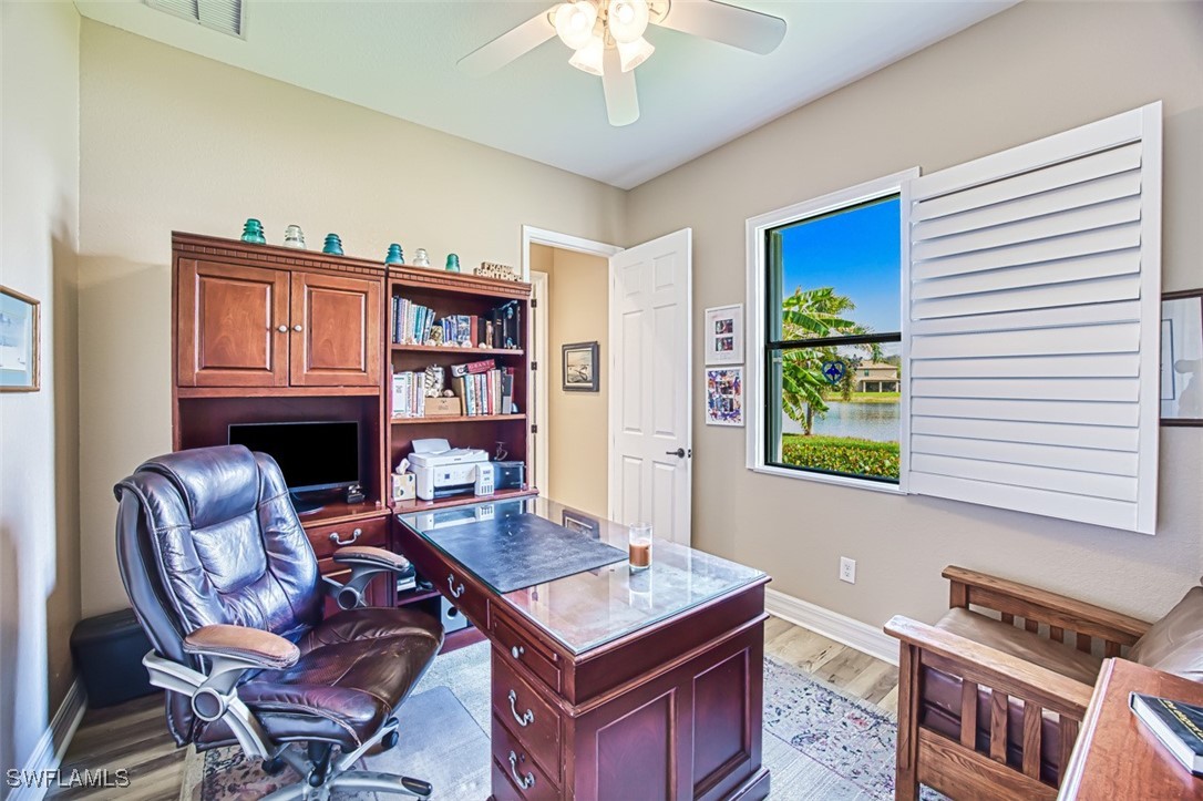10975 Longwing Dr Property Photo 42