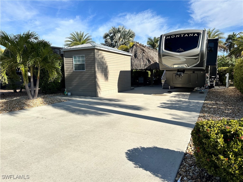 10317 Prairie Iris Trl Property Photo 16