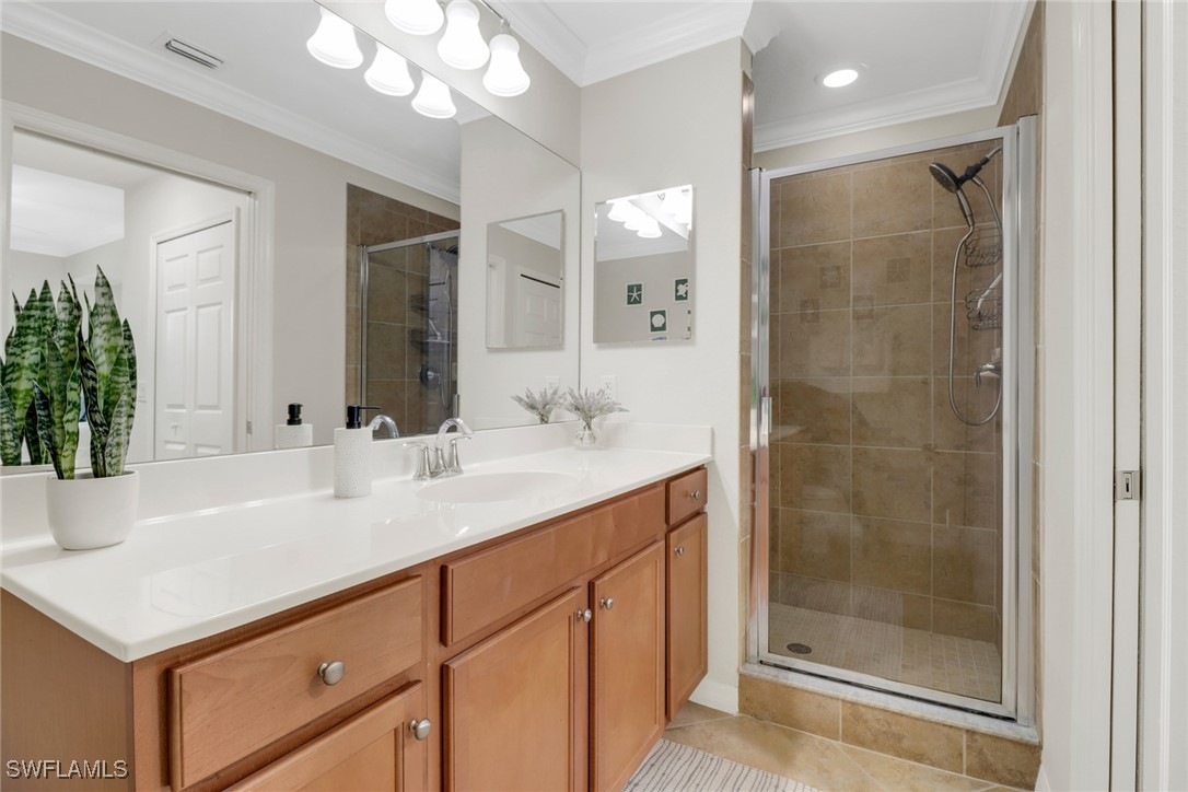 9735 Acqua Ct 625 Property Photo 14