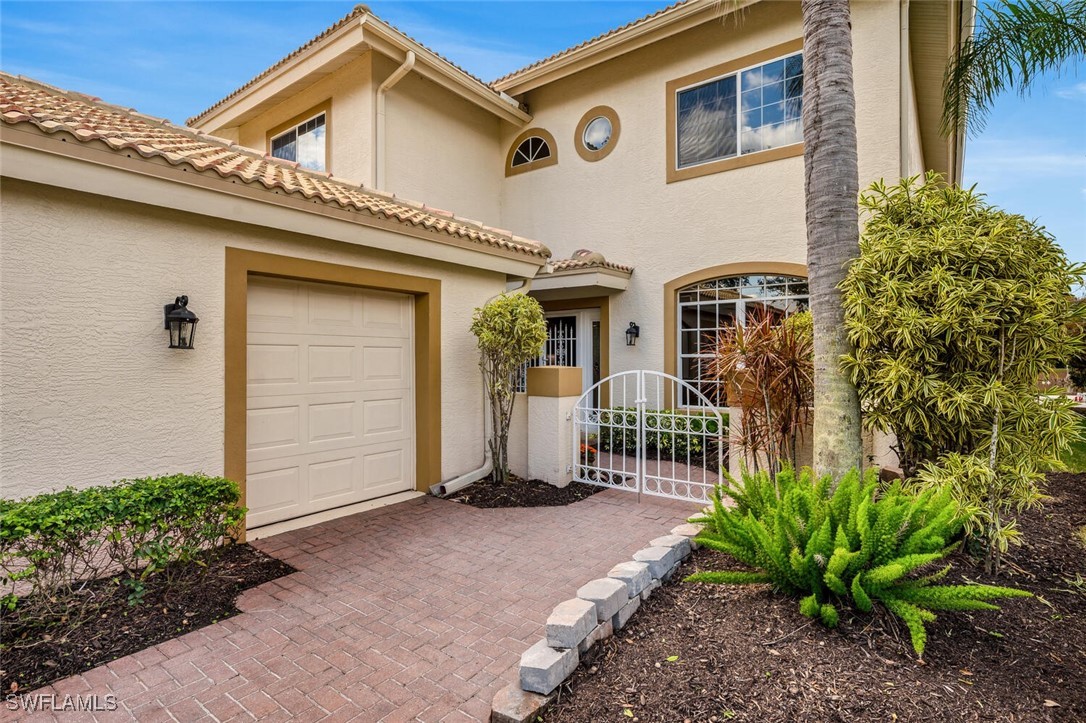 5735 Persimmon Way Property Photo 2