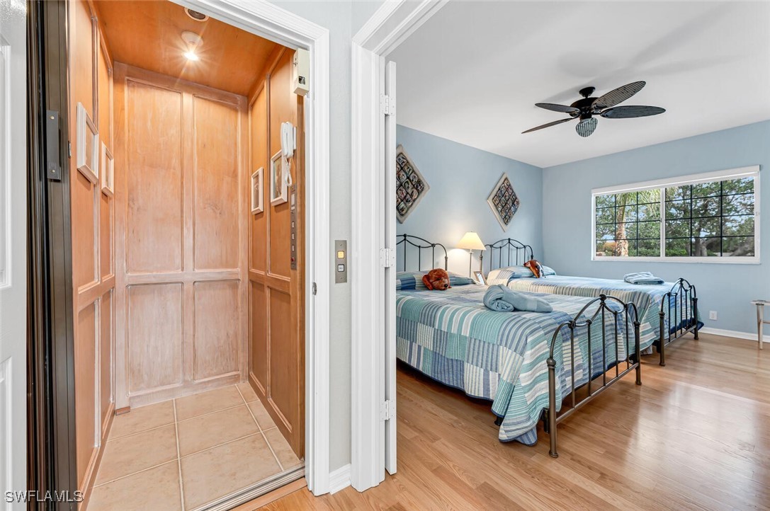 5735 Persimmon Way Property Photo 14