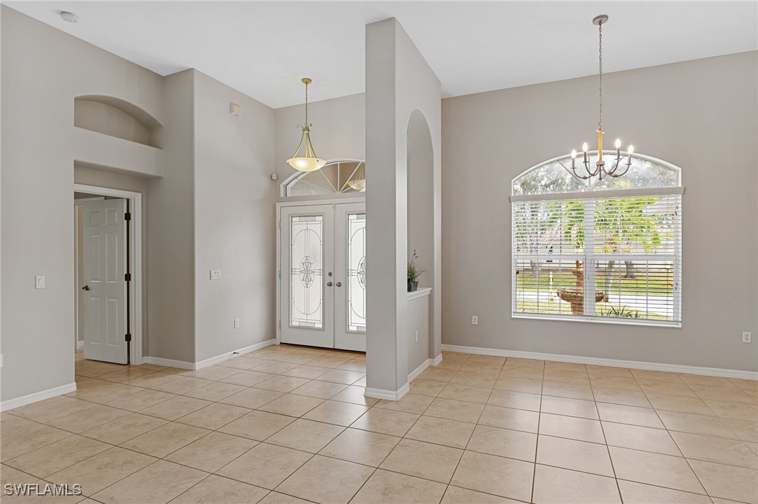 201 Champion St Property Photo 4