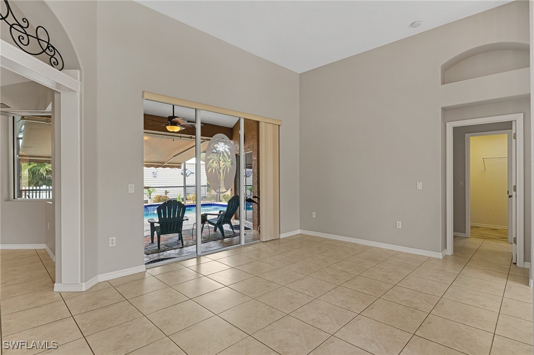 201 Champion St Property Photo 7