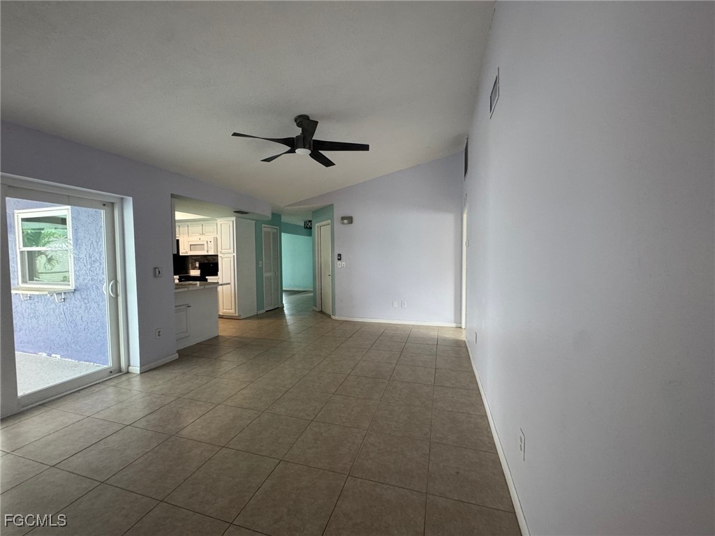 1413 Se 36th St Property Photo 10