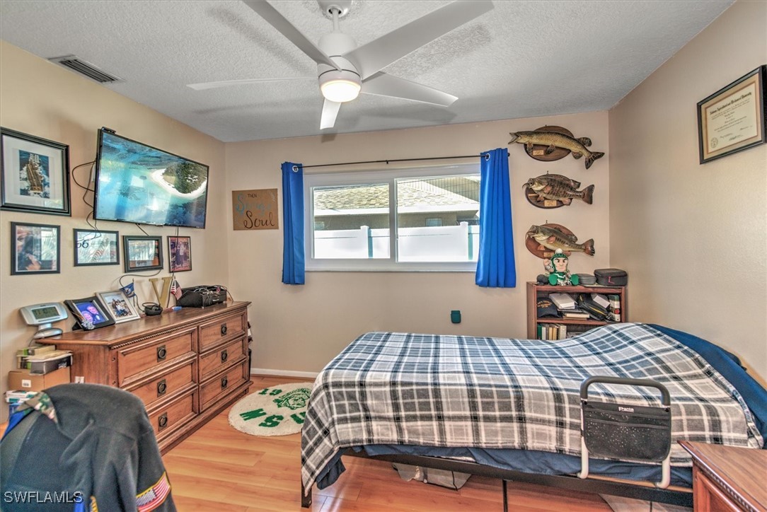 1413 Se 36th St Property Photo 19