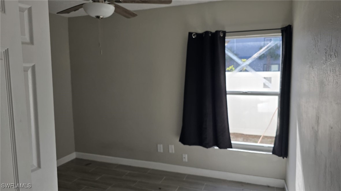 2450 Katherine St Property Photo 5