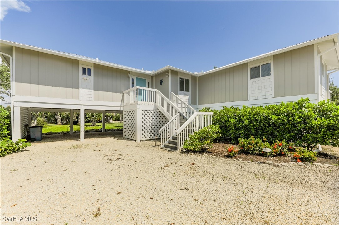1684 Bunting Ln Property Photo 5