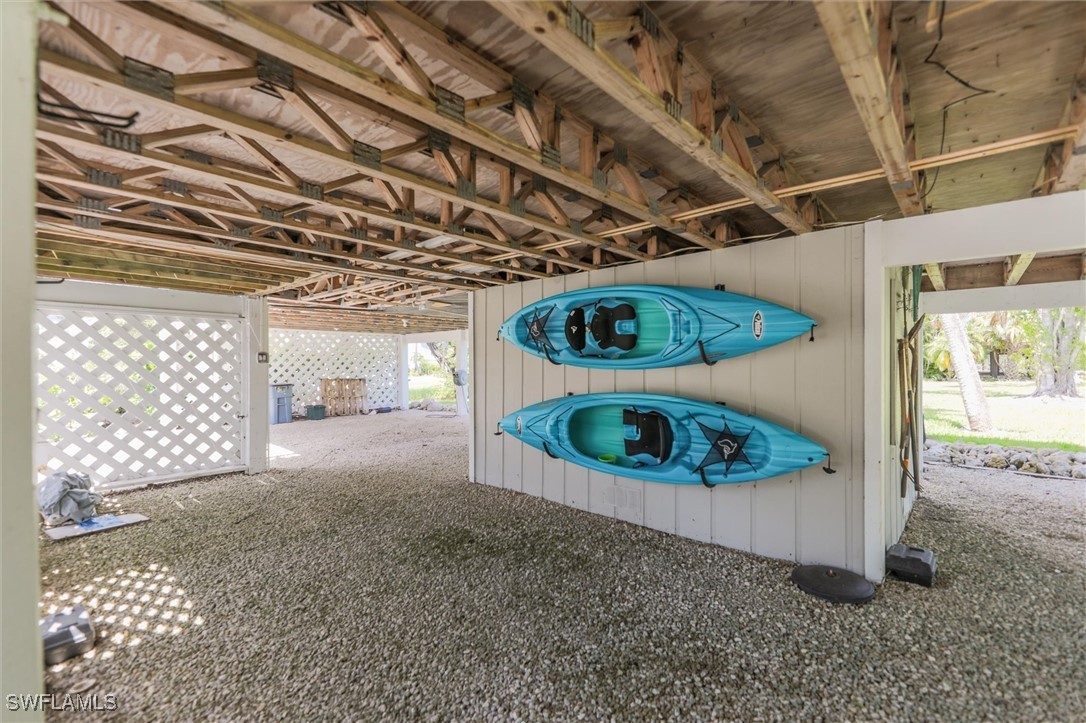 1684 Bunting Ln Property Photo 37