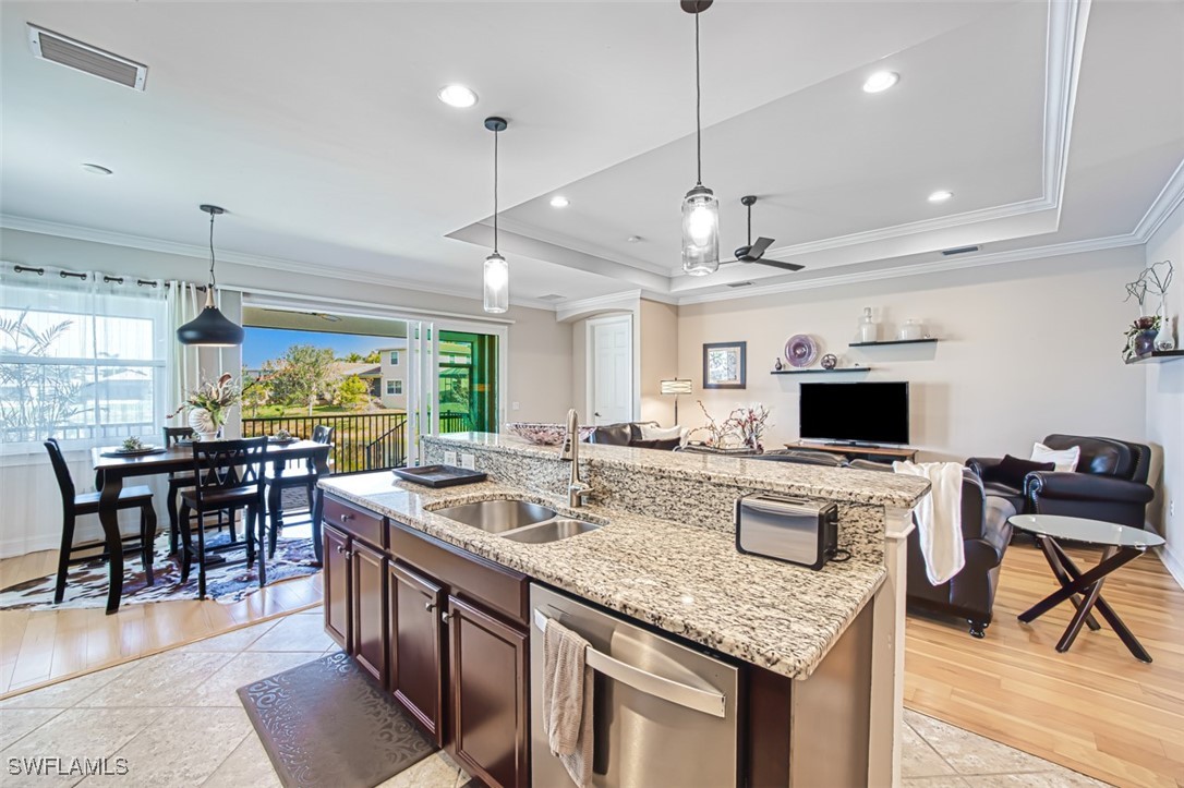 8064 Banyan Breeze Way Property Photo 18