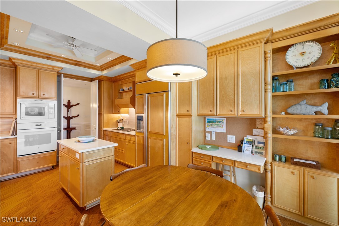 7515 Pelican Bay Blvd Ph-d Property Photo 8