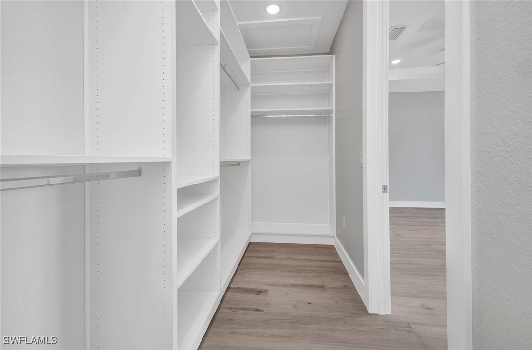 1327 Wesley Dr Property Photo 25