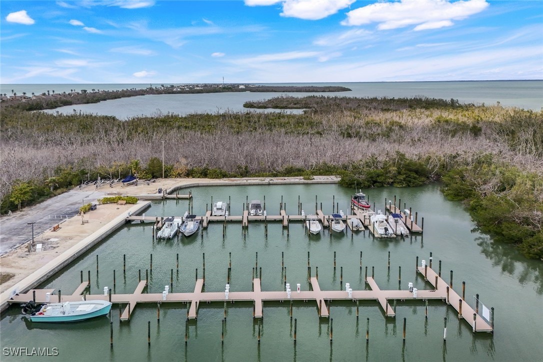 4216 Bayside Villas Property Photo