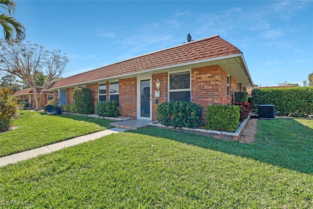 2710 Arbutus St B1 Property Photo 1