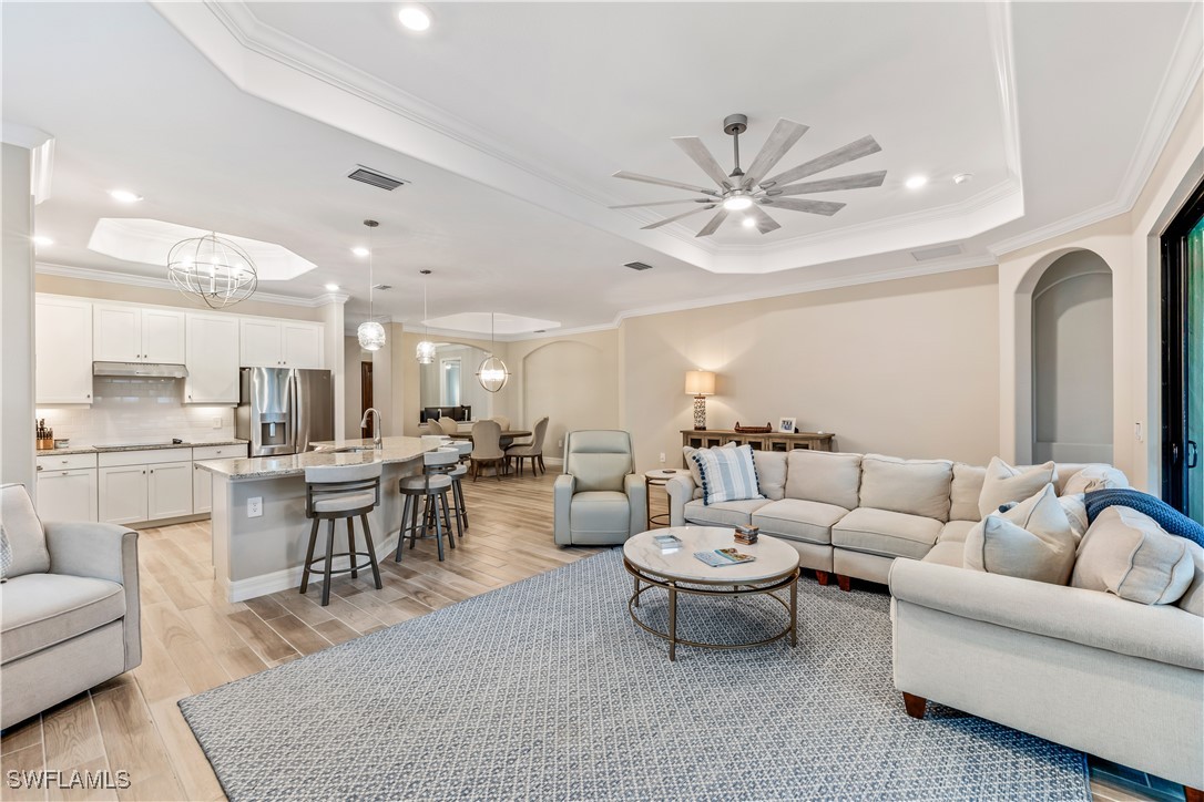 28075 Foxrock Ct Property Photo 7