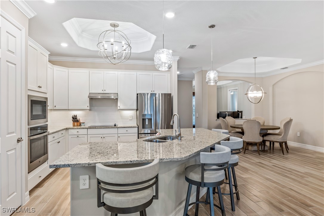 28075 Foxrock Ct Property Photo 8