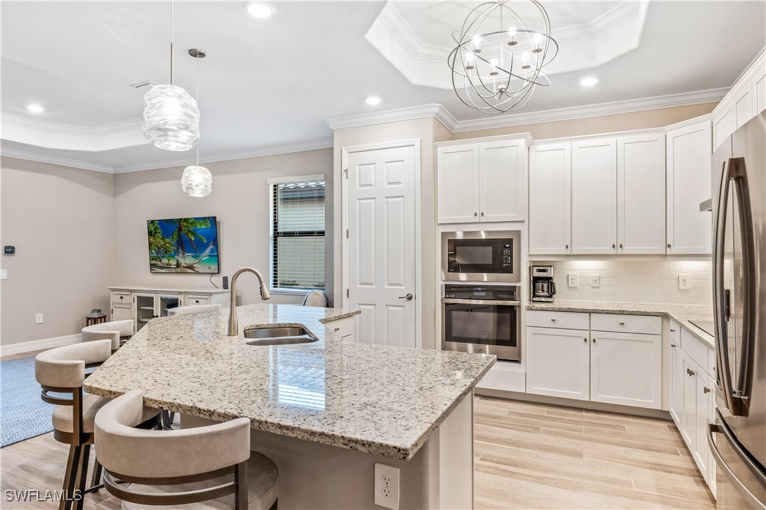 28075 Foxrock Ct Property Photo 9