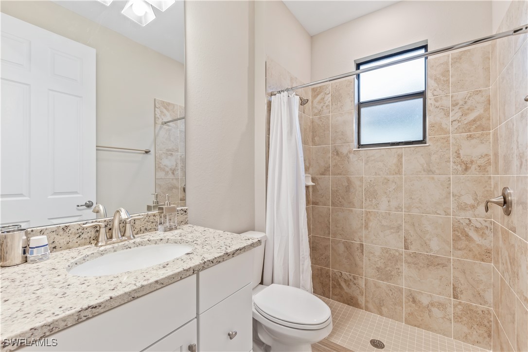 28075 Foxrock Ct Property Photo 12