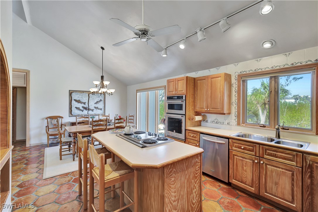 3000 Turtle Gait Ln Property Photo 11