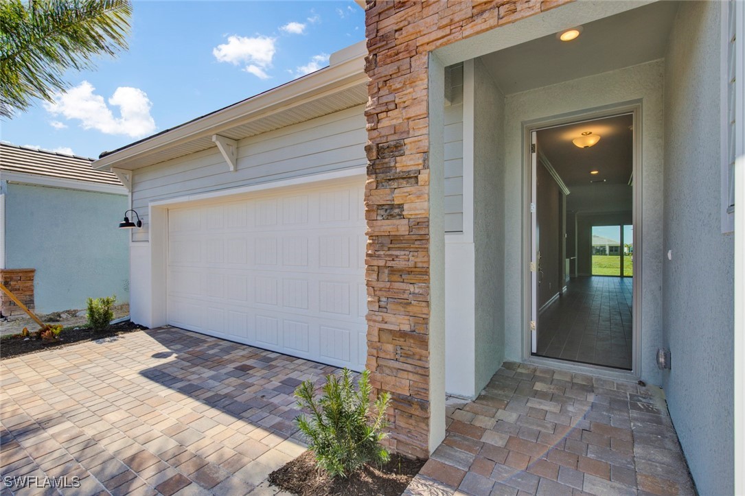 28028 Sanibel Sands St Property Photo 10