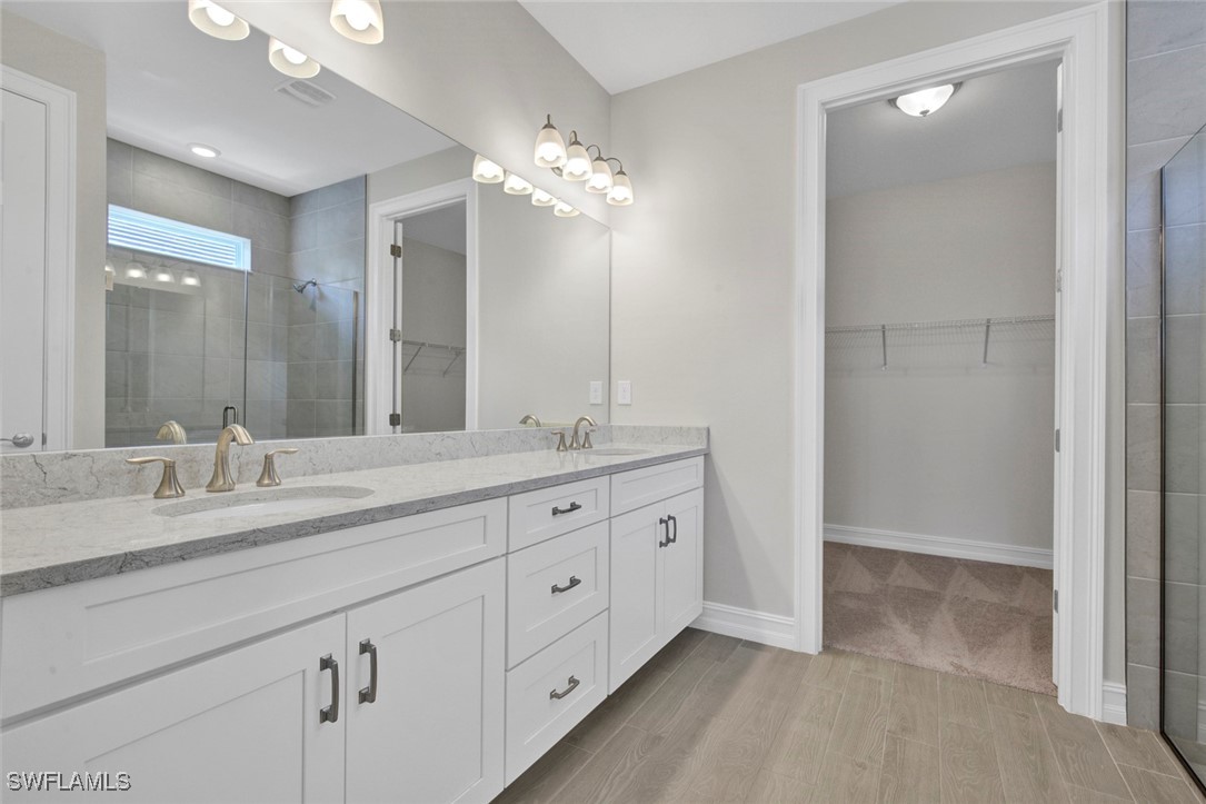 28028 Sanibel Sands St Property Photo 11