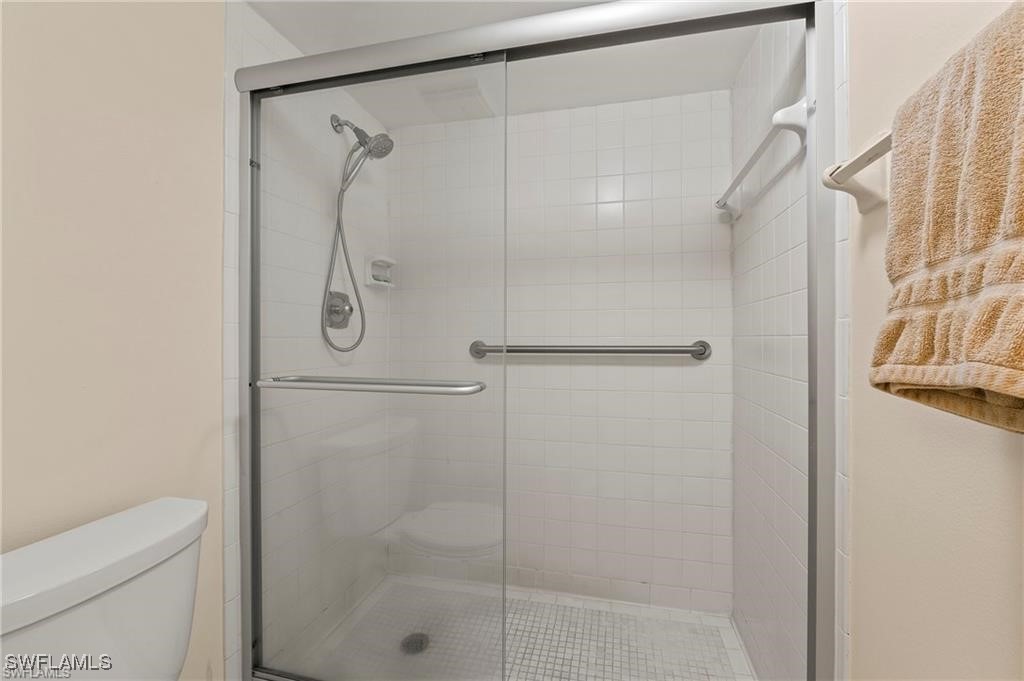 1055 Forest Lakes Dr E209 Property Photo 14