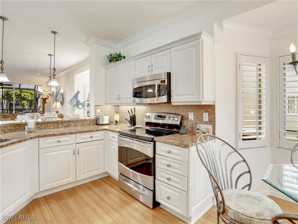 7734 Pebble Creek Cir 104 Property Photo 10