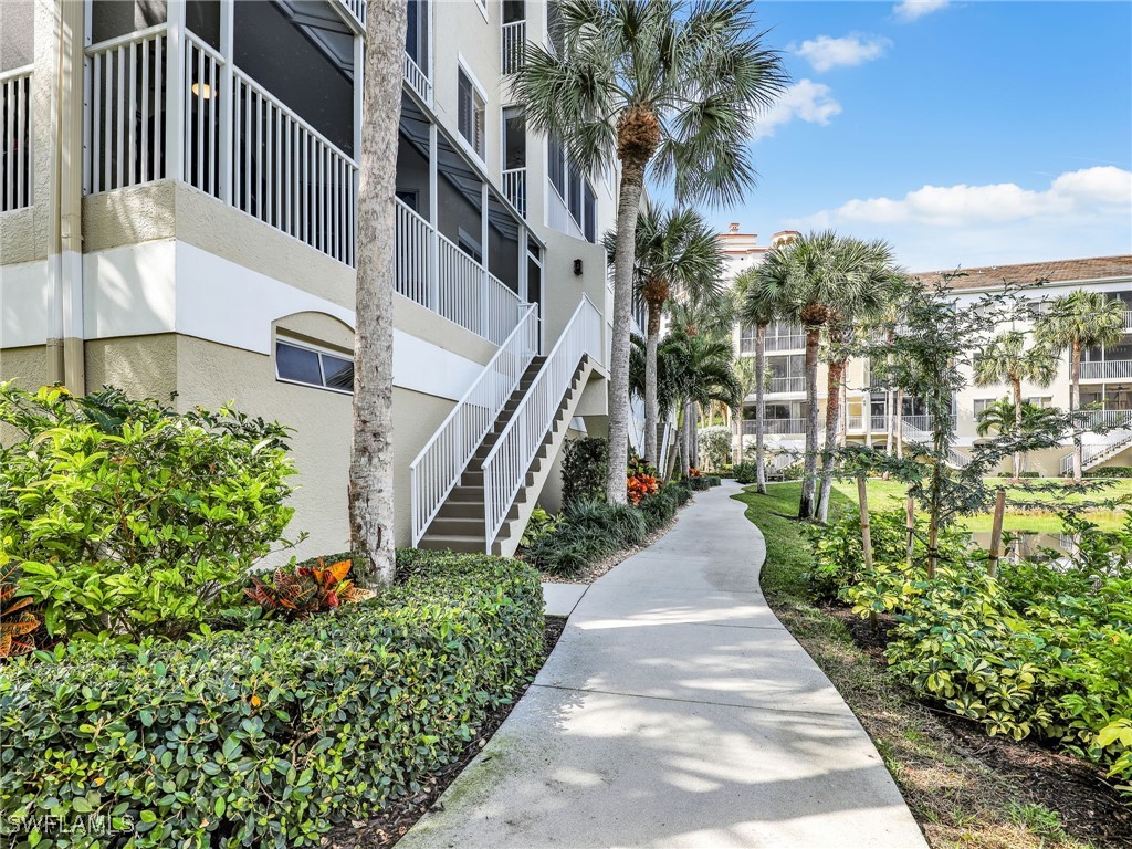 7734 Pebble Creek Cir 104 Property Photo 32