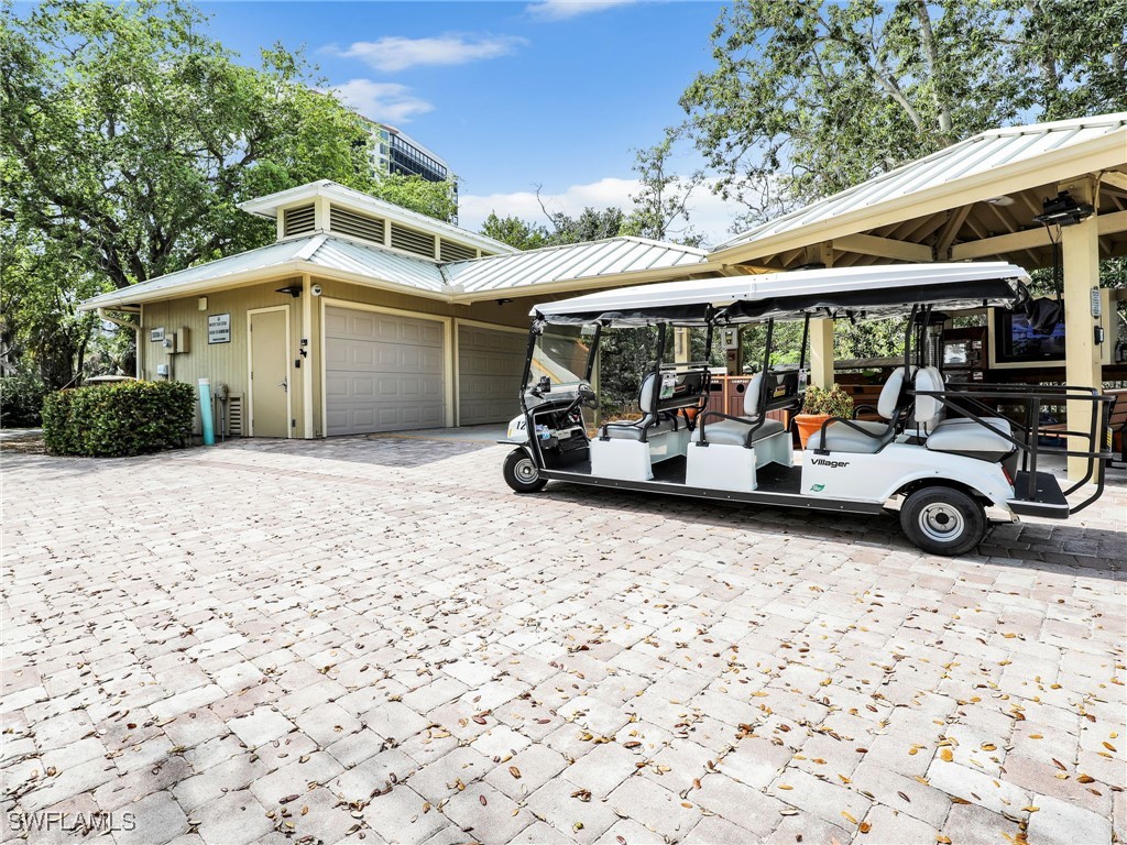 7734 Pebble Creek Cir 104 Property Photo 42