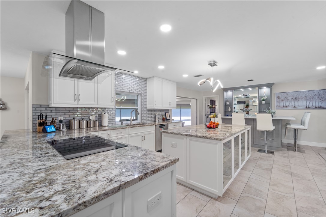 4476 Windjammer Ln Property Photo 1