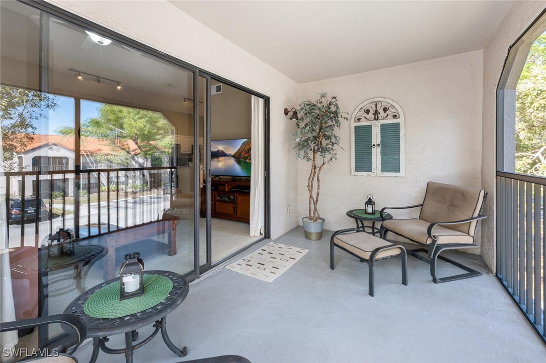 2190 Arbour Walk Cir 2221 Property Photo 19