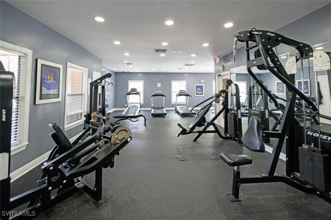 2190 Arbour Walk Cir 2221 Property Photo 28