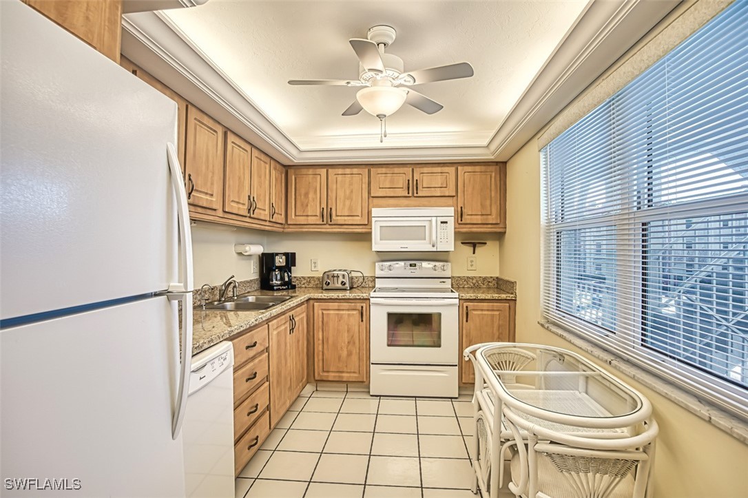 1700 Pine Valley Dr 211 Property Photo 2