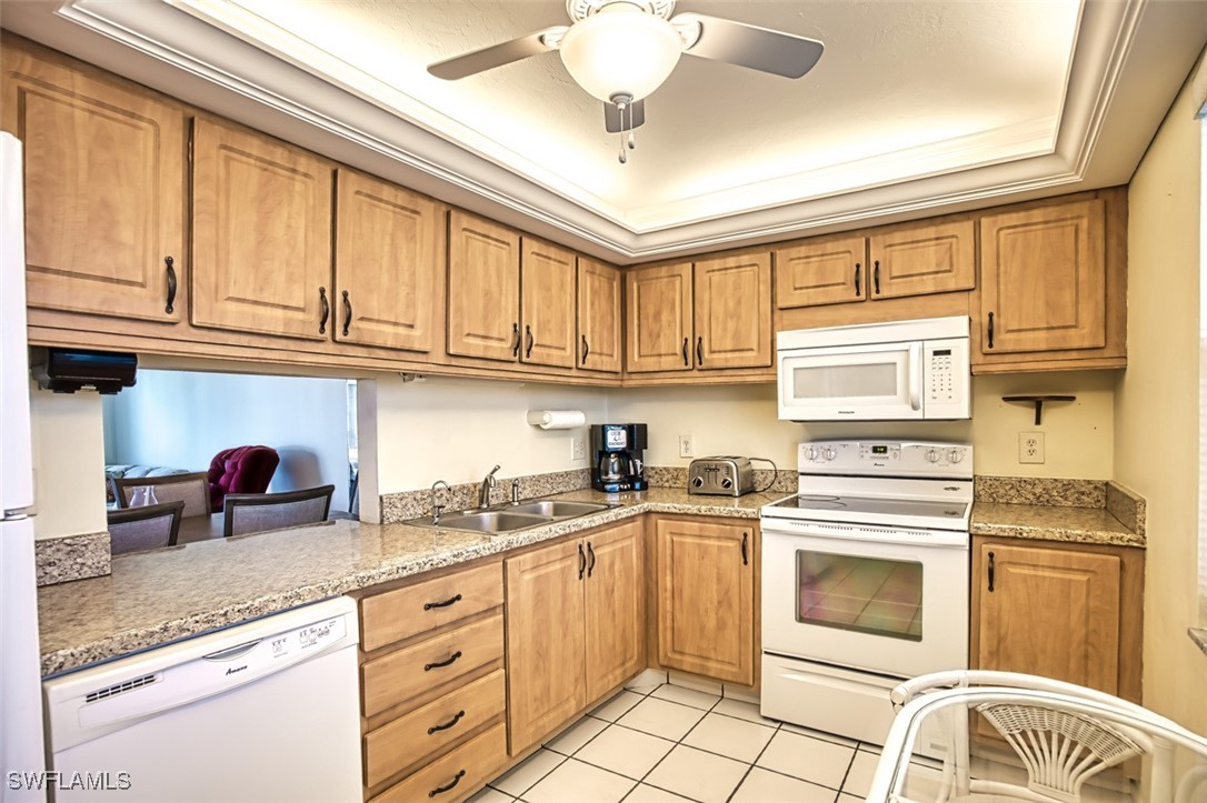 1700 Pine Valley Dr 211 Property Photo 3