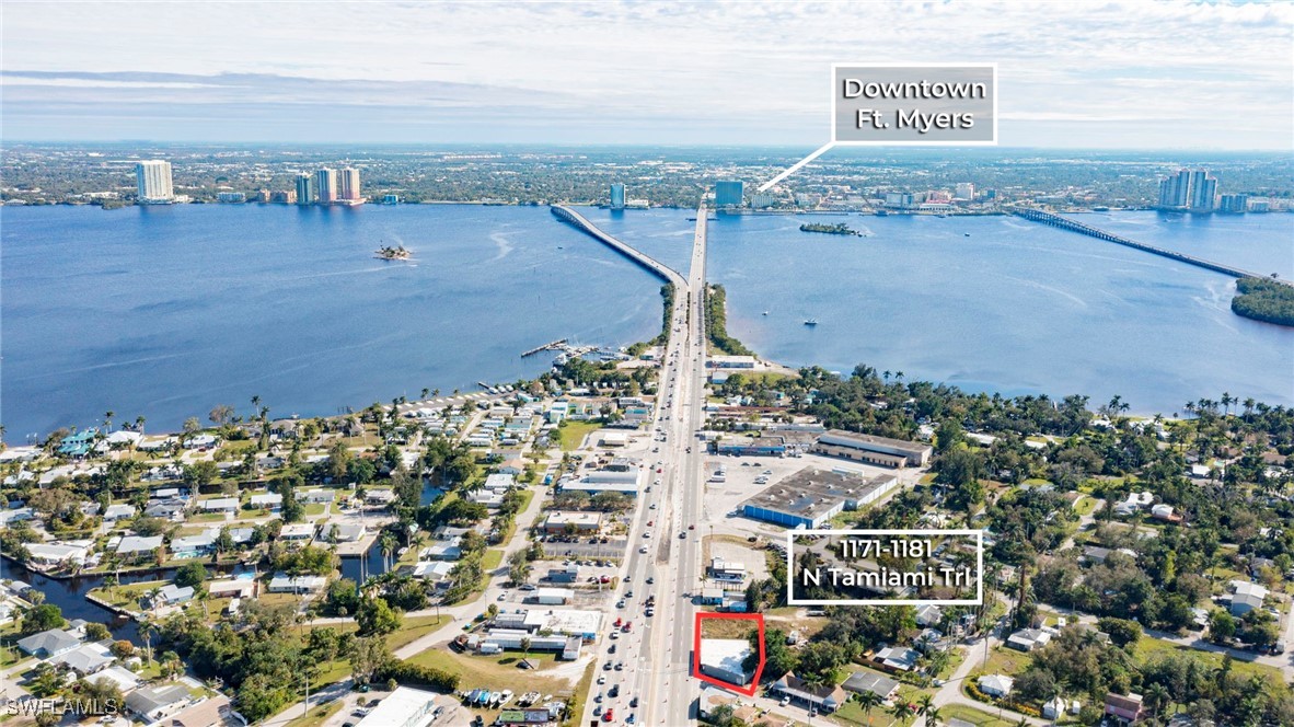 1181 N Tamiami Trl Property Photo 10