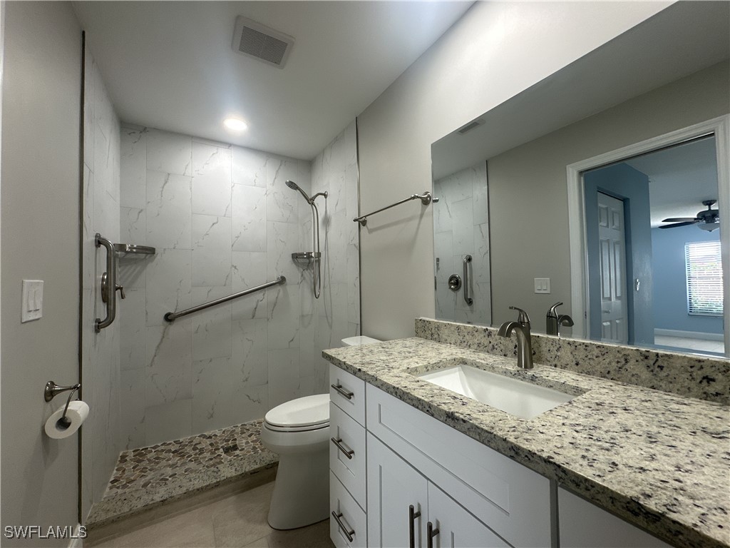 11358 Caravel Cir Property Photo 18