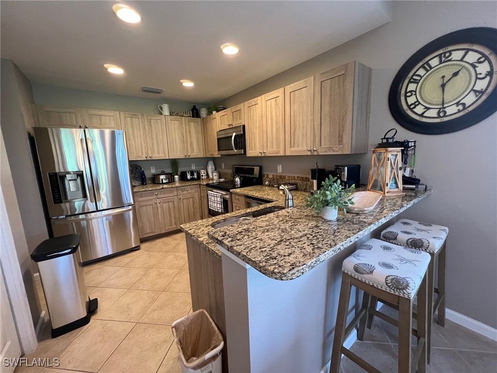 6864 Ascot Dr 101 Property Photo 9