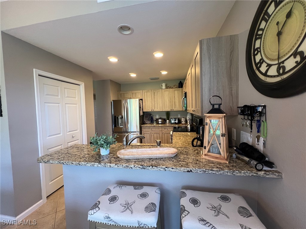 6864 Ascot Dr 101 Property Photo 10