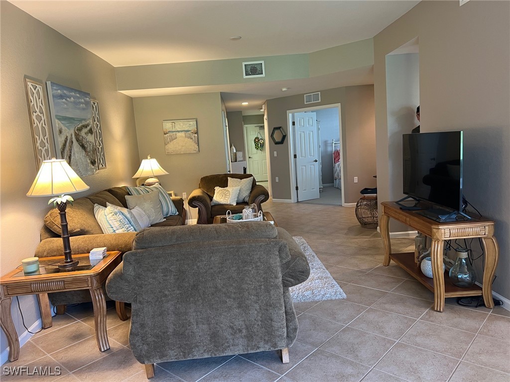 6864 Ascot Dr 101 Property Photo 11