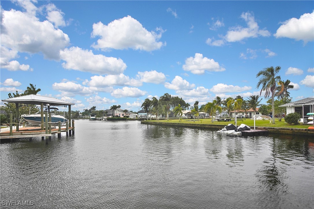 461 Stipe St Property Photo 5