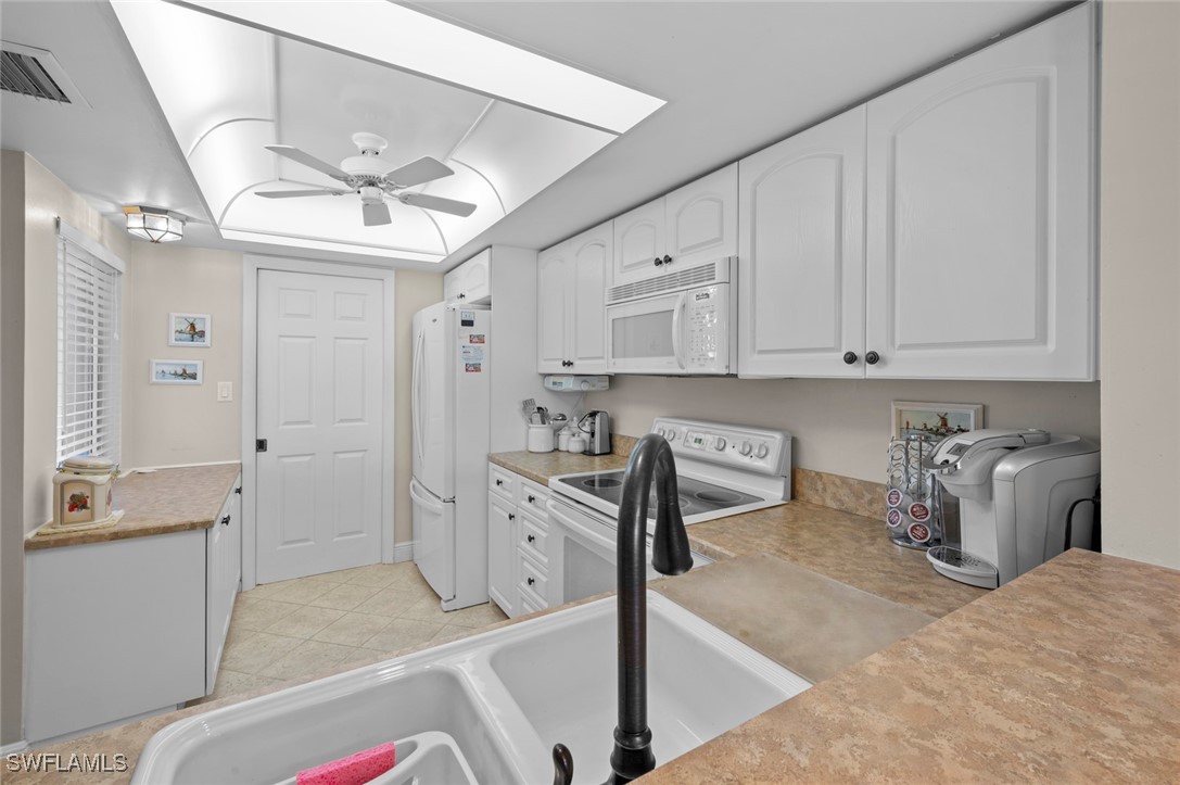 25802 Cockleshell Dr 315 Property Photo 10