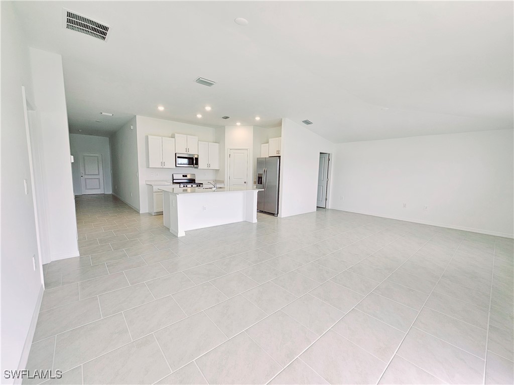 17700 Paradiso Way Property Photo 4