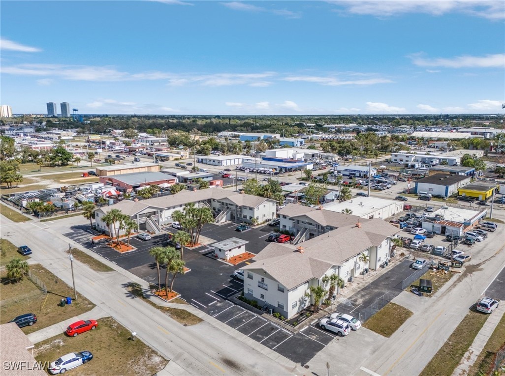 2505 Royal Palm Ave 2525 Property Photo 5